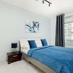 Unique In With Parking, Sauna And Gym By Renters דירה קולובז'ג