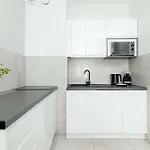 Unique In With Parking, Sauna And Gym By Renters