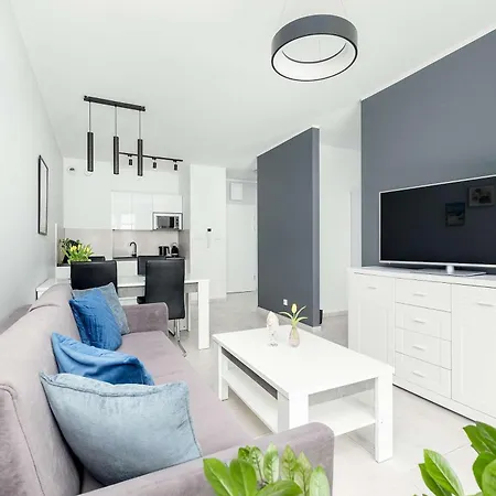 Unique In With Parking, Sauna And Gym By Renters קולובז'ג