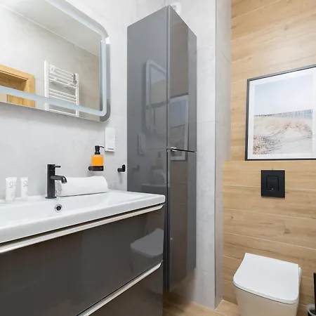 Unique In With Parking, Sauna And Gym By Renters Kołobrzeg