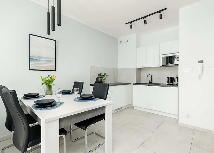 Unique In With Parking, Sauna And Gym By Renters Apartman Kołobrzeg