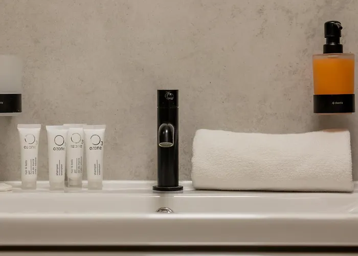 Unique In With Parking, Sauna And Gym By Renters *